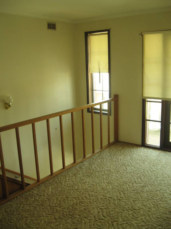 FANTASTIC LOCATION Picture