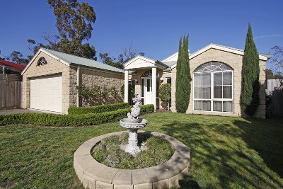 ROOM TO MOVE - MOVE TO ROOM Picture