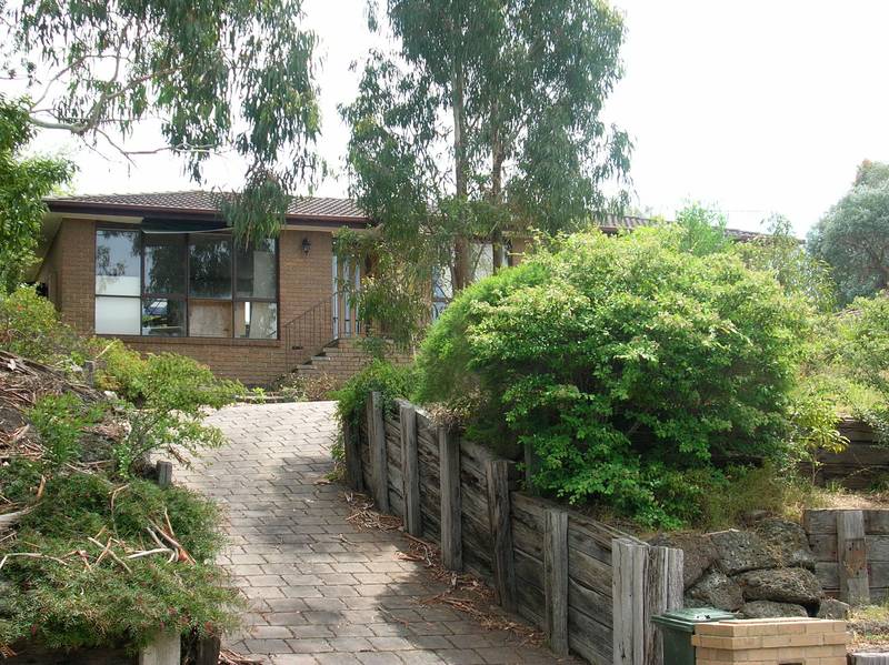 CALLING ALL TRADESMEN/RENOVATORS Picture 1