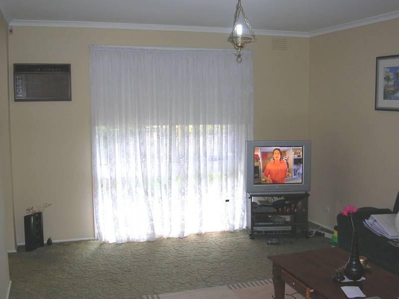 SETTLE DOWN OR INVEST Picture 2