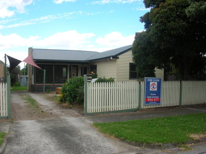 NEW KITCHEN Picture 1
