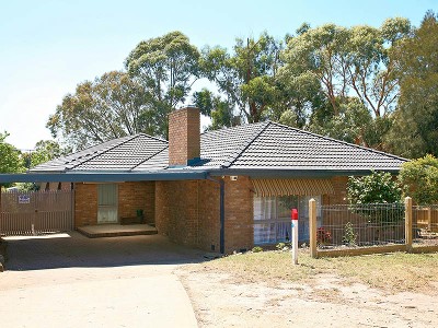 FEATURE PACKED FAMILY HOME Picture
