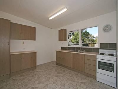 ENTRY LEVEL BEACHSIDE SEAFORD Picture