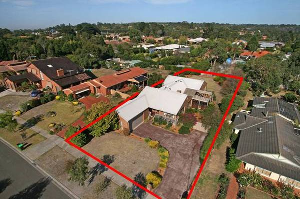 THE PERFECT FAMILY HOME Picture 1