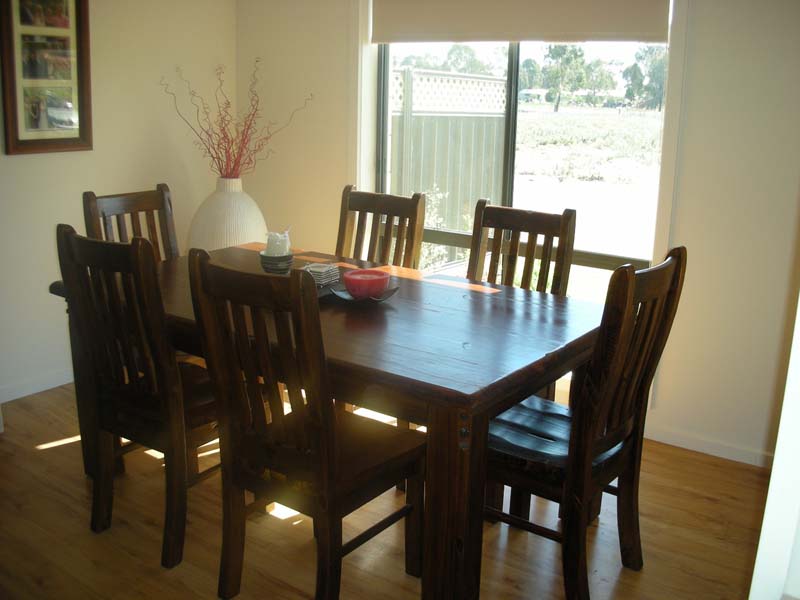 WHAT A PLACE TO CALL HOME Picture 2