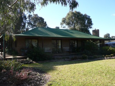 Home Amongst the Gum Trees Picture