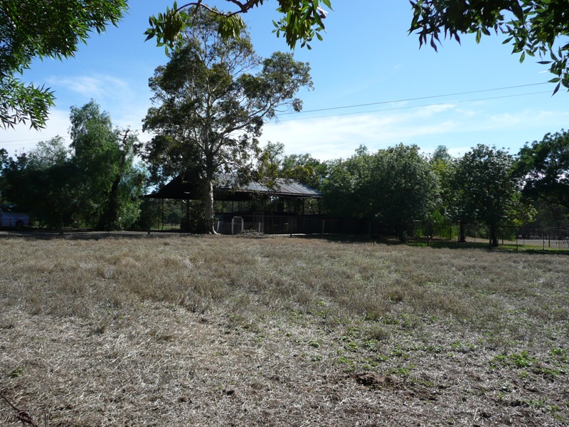 Uniquely Idyllic Rural Lifestyle Picture 3