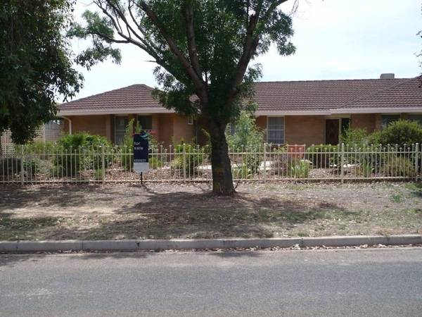 GREAT FAMILY LIVING Picture 1