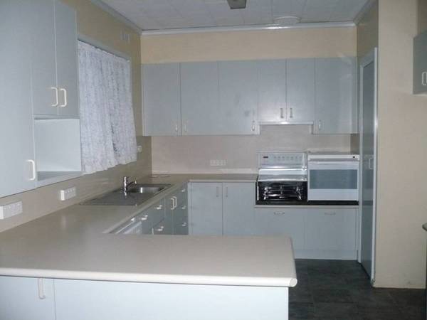 GREAT FAMILY LIVING Picture 2