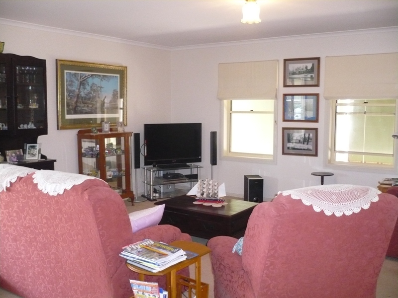 FIRST HOME OWNERS DREAM Picture 2