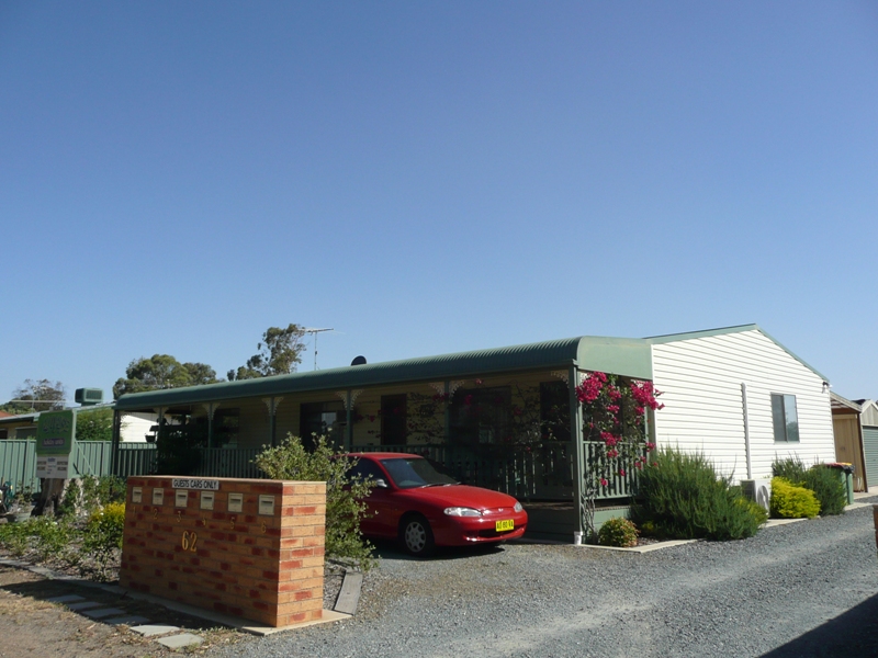 BEST VALUE HOME UNIT Picture 2