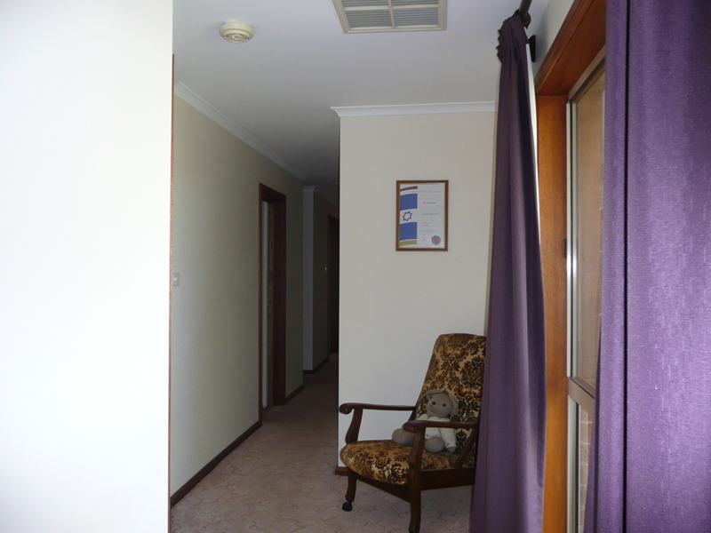 SUBSTANTIAL SPACE INSIDE & OUTSIDE Picture 2