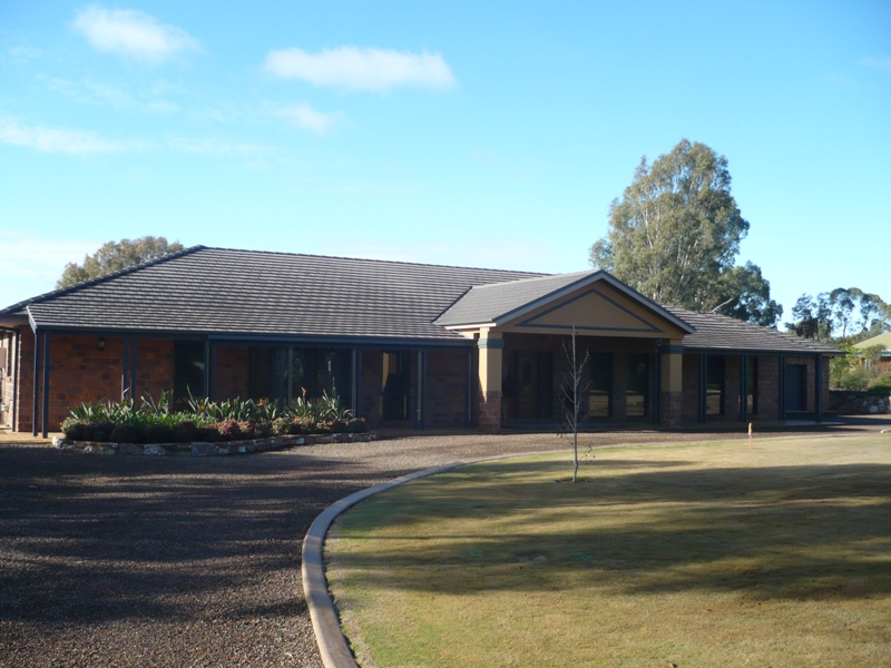 STUNNING HOME Picture 1