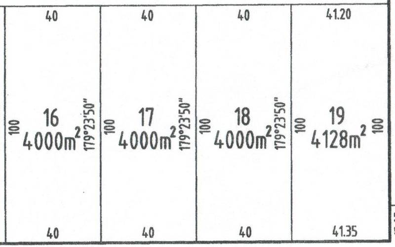 PRIME 4000M2 BLOCKS MINUTES TO TOWN Picture 1