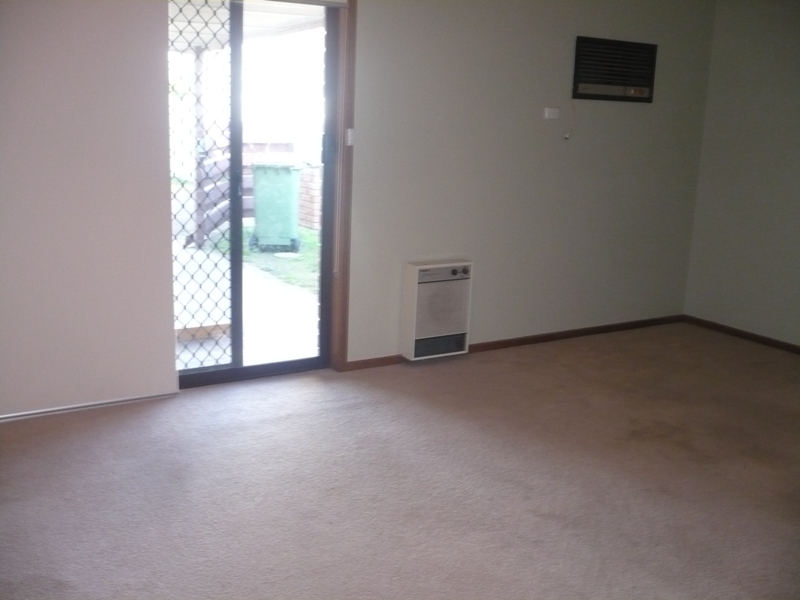 2 BEDROOM UNIT Picture 3