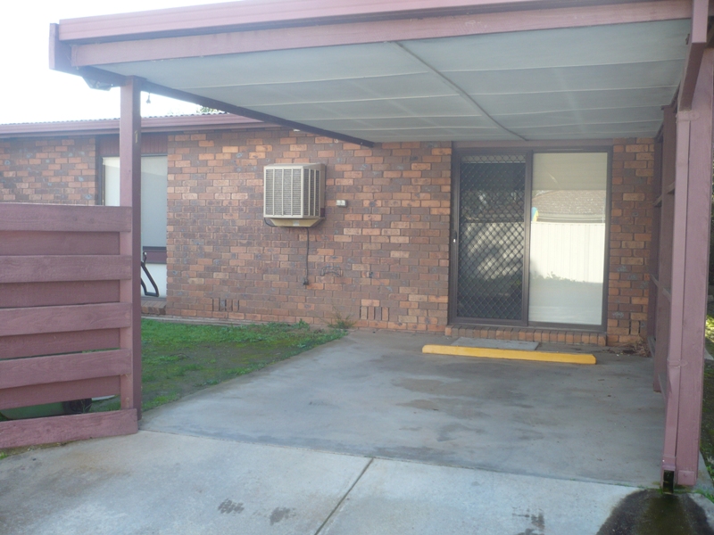 2 BEDROOM UNIT Picture 1