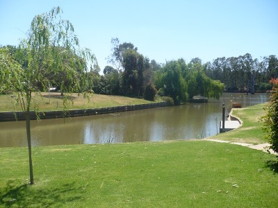 BUNDALONG WATERFRONT Picture