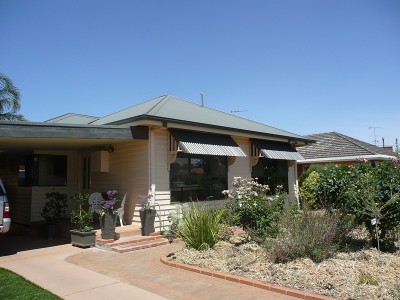 A HOUSE FULL OF FEATURES Picture