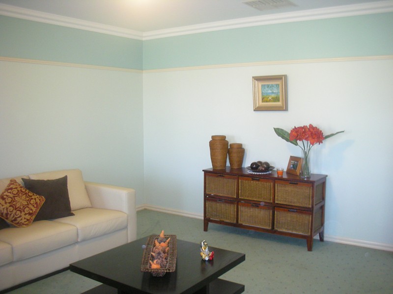 WHEN ONLY THE BEST WILL DO Picture 2