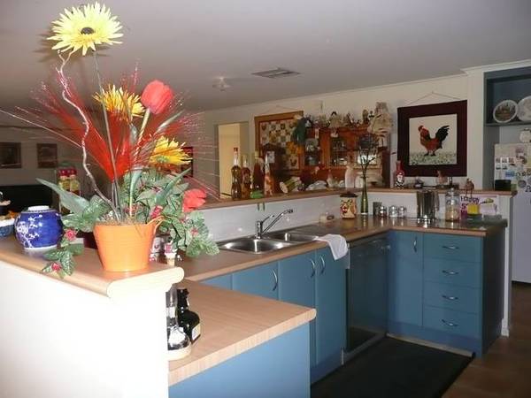 PARKLAND SETTING Picture PARKLAND SETTING Picture