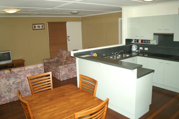 APPLICATIONS CLOSED Picture 3