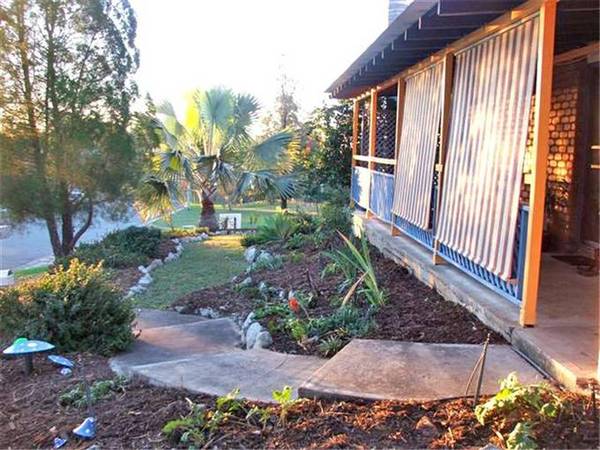 Moving on Up Picture