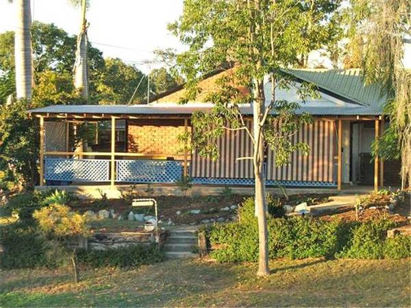 Moving on Up Picture