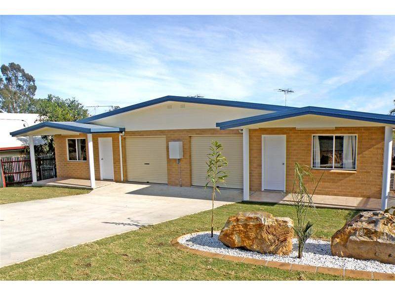 DUPLEX, JUST 12 MONTHS YOUNG Picture 1