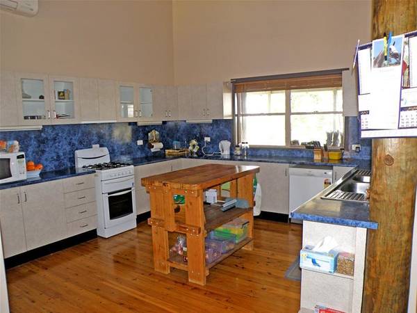 WIDE OPEN SPACES Picture