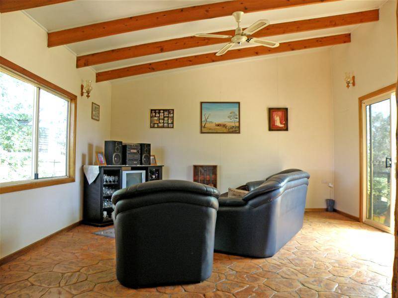 For Sale
Tarbinga Picture 2