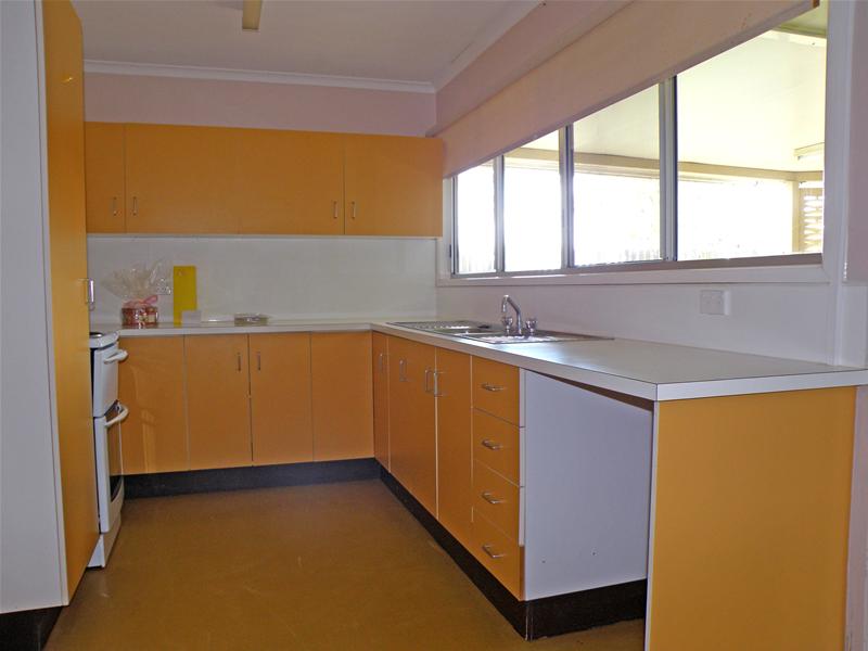 Very Family Friendly Picture 2