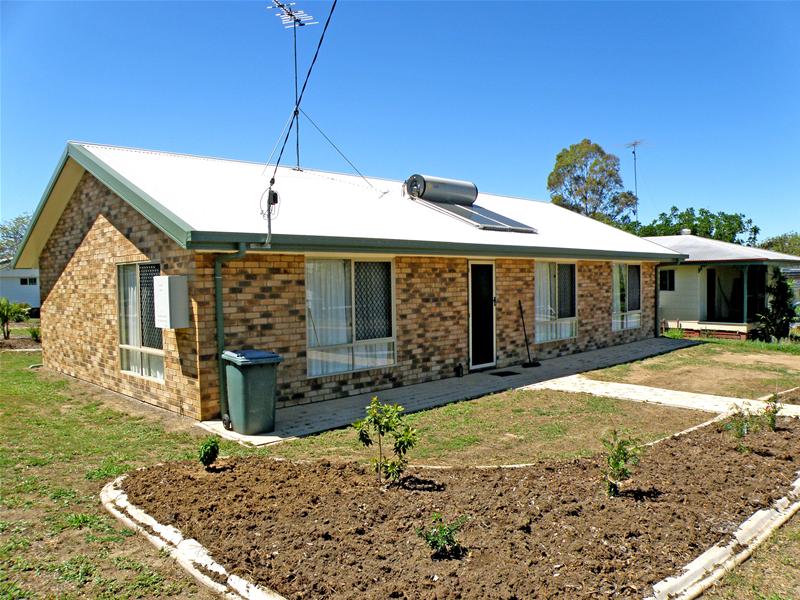 GREAT BUYING HERE! Picture 1