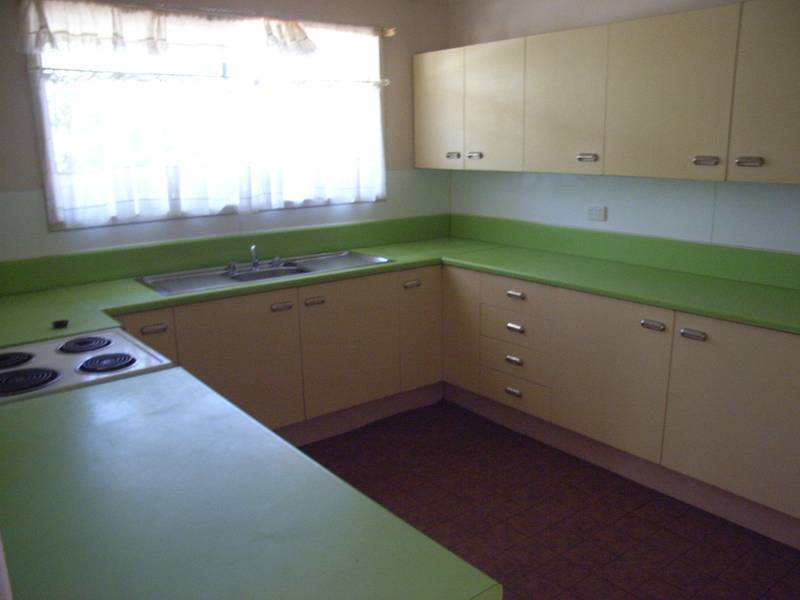 Perfect Location Picture 2