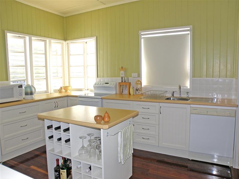 Stop the Car Now! Picture 2