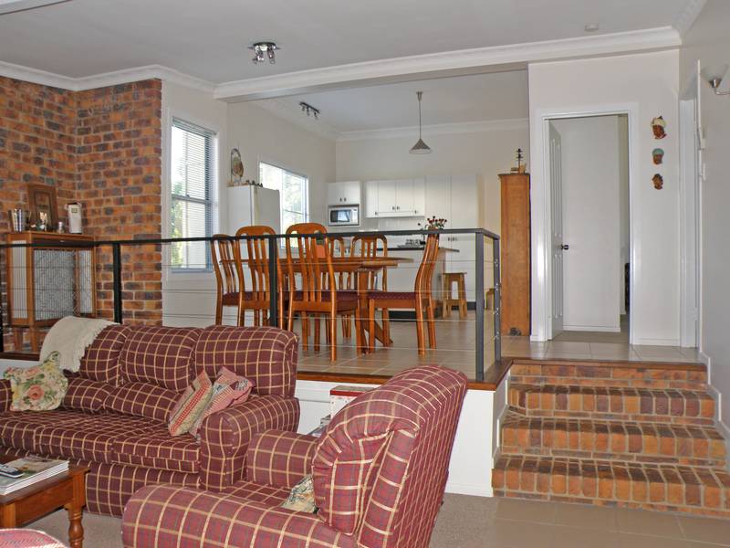 Elegant & Stylish Picture