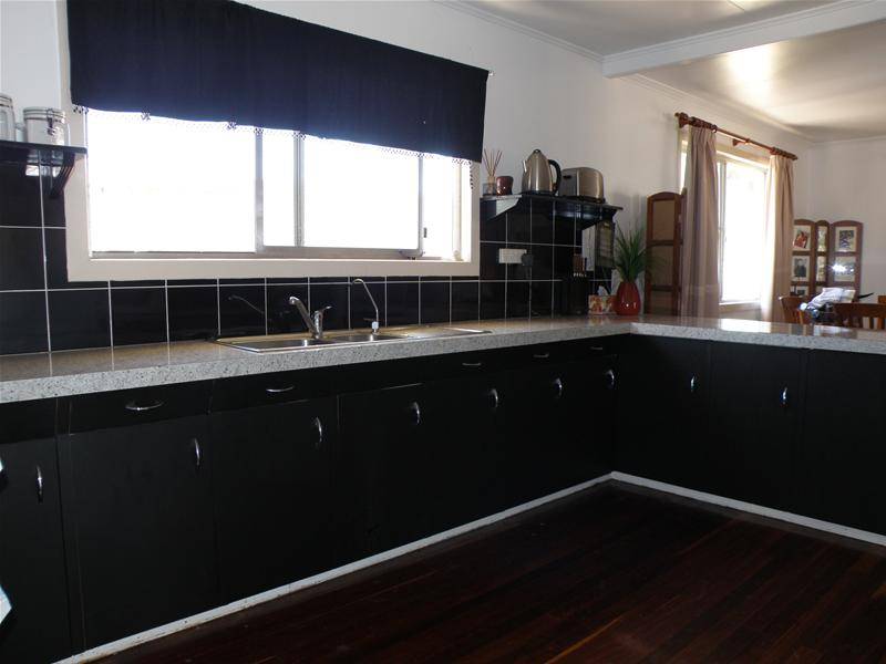 Wealth of Style and Character Picture 3