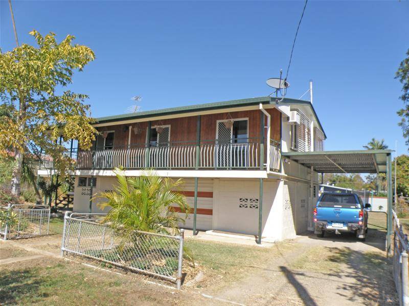 UPSTAIRS, DOWNSTAIRS Picture 2