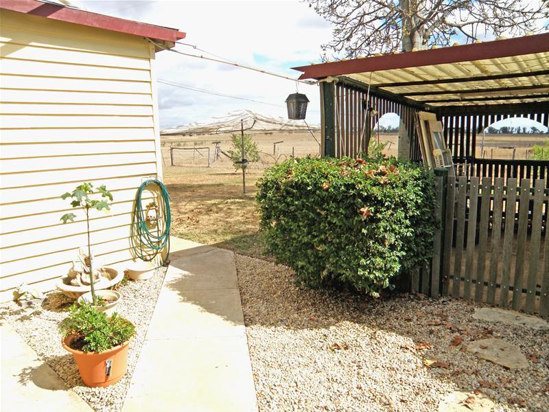 Located 10 Klm to Biloela Picture 3