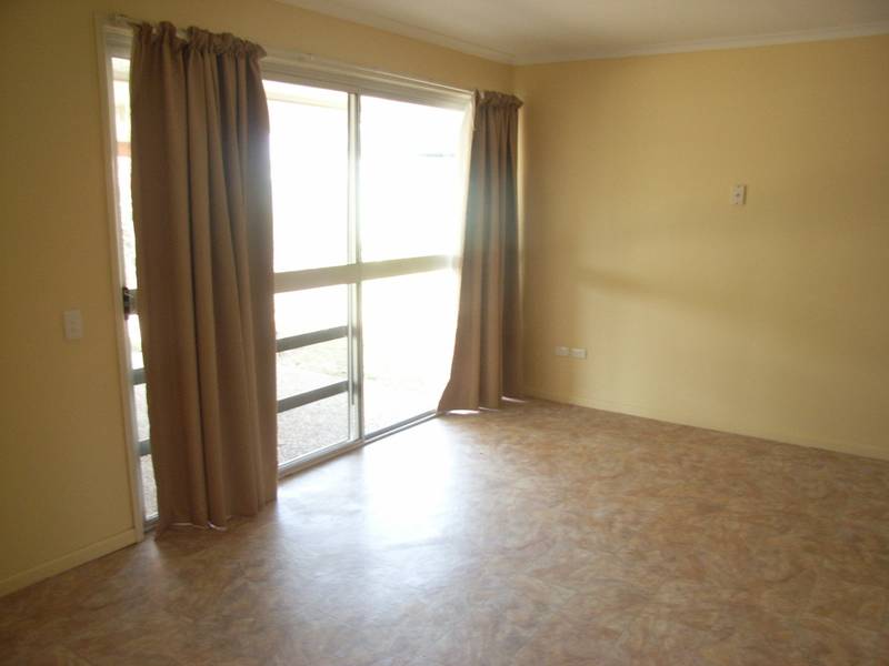 Large Family Home Picture 3