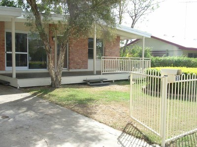 Tidy Home with Large Rumpus Room Picture