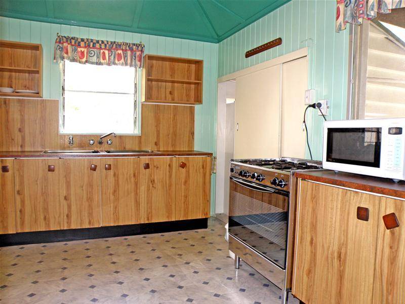 Historical Valley View Homestead Picture 2