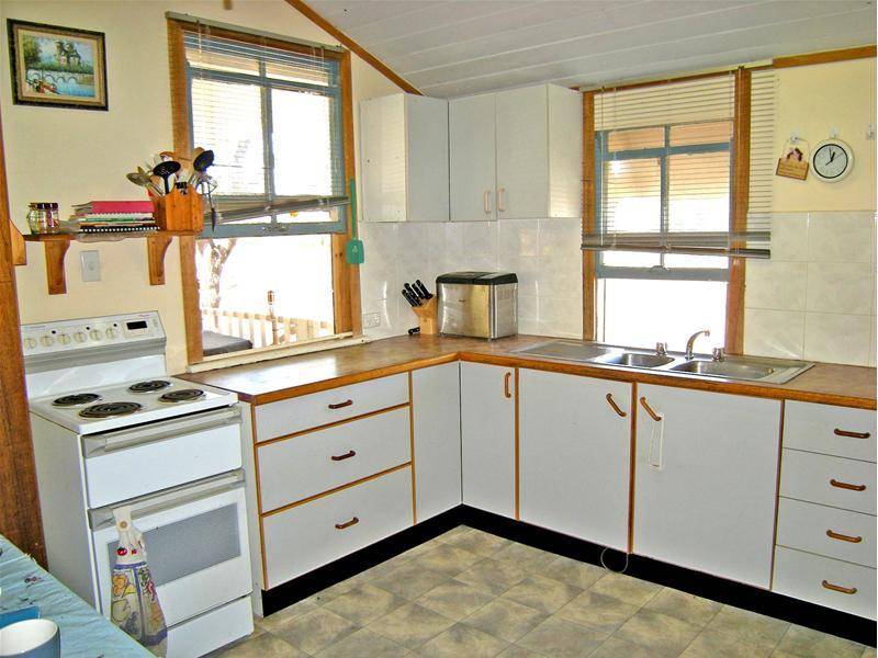 YESTERYEAR CHARM Picture 3