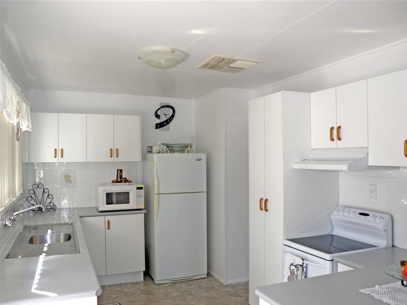 Modern Living Made Easy Picture 3