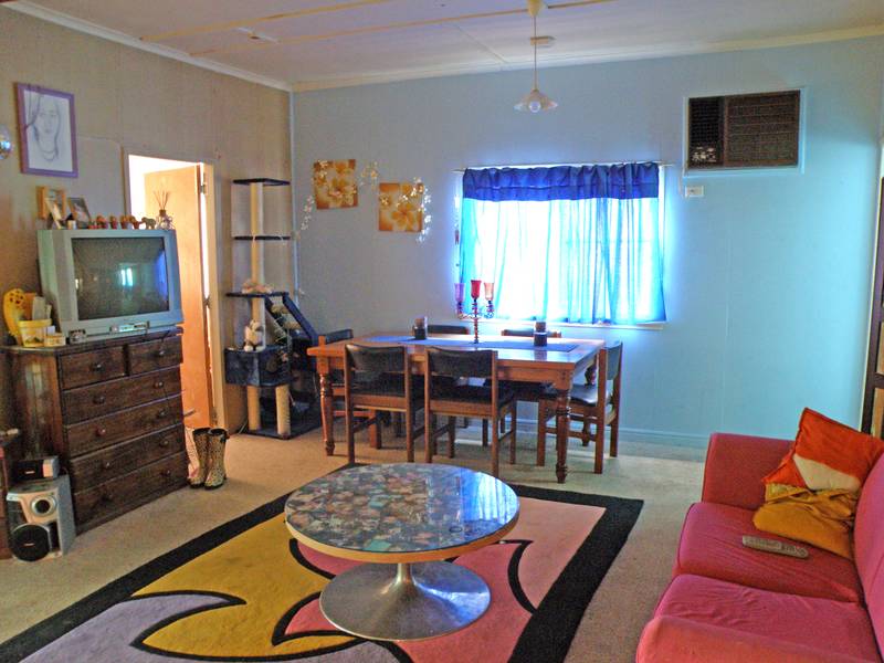 Fantastic Location Picture 3