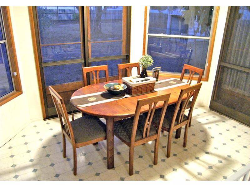 Stop Right There Picture 3