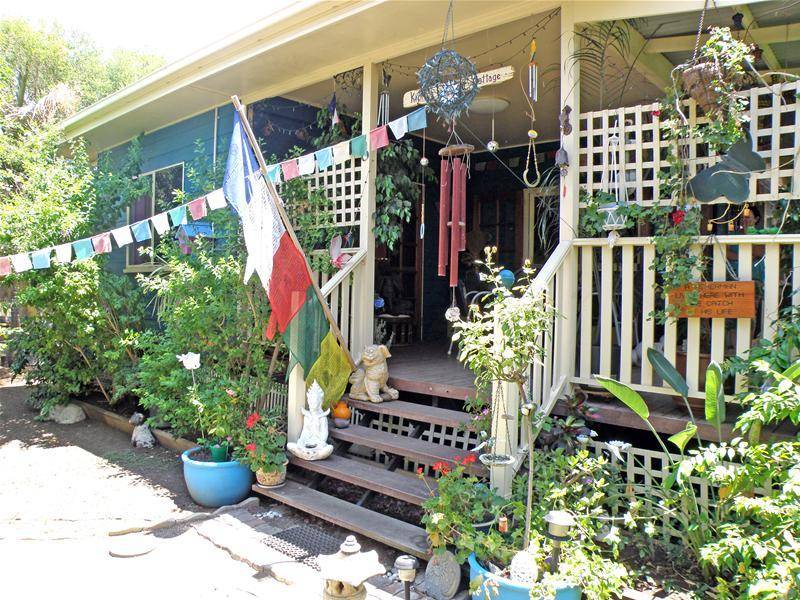 ENCHANTING: Picture 1