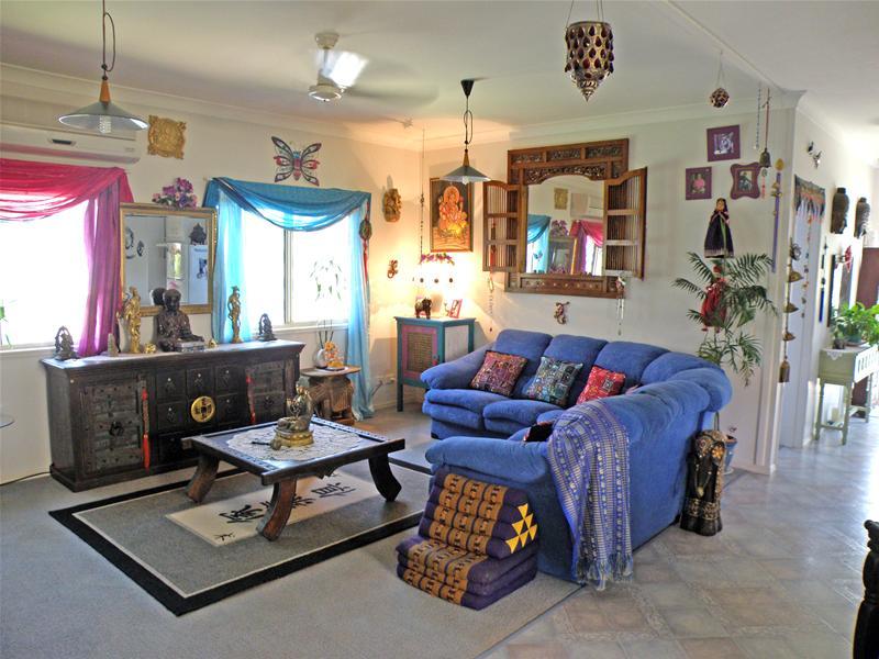 ENCHANTING: Picture 3