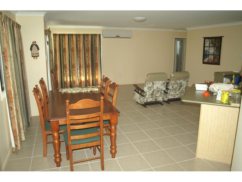 TRUE BLUE VALUE Picture 3