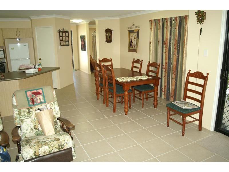 TRUE BLUE VALUE Picture 2