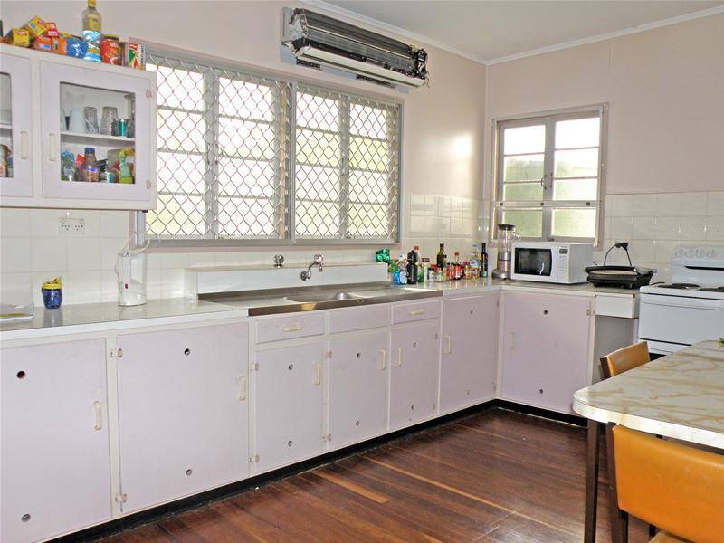 Great Location Picture 3